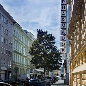 Pharmador Alojamento de Acomodação e Pequeno-almoço Viena